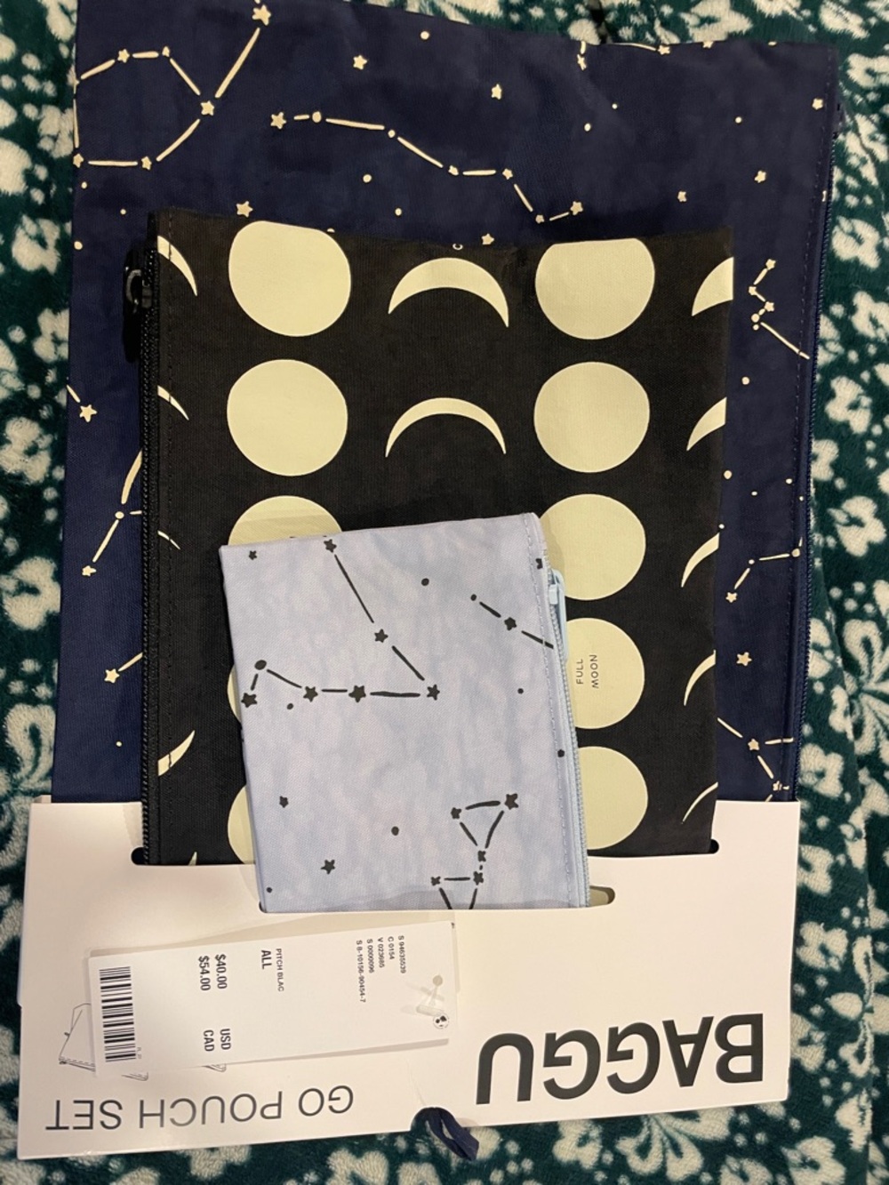 BAGGU Moon Phase and Constellation Go Pouch Set in night sky